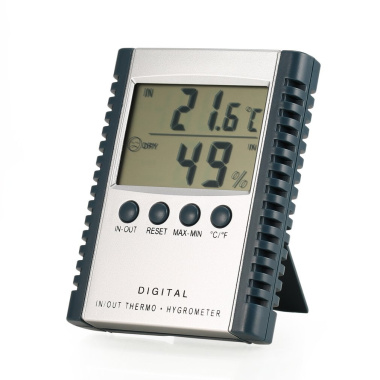 digital-thermometer-hygrometer-indoor-outdoor
