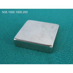 neodymium-magnet-square-1-x-1-inch
